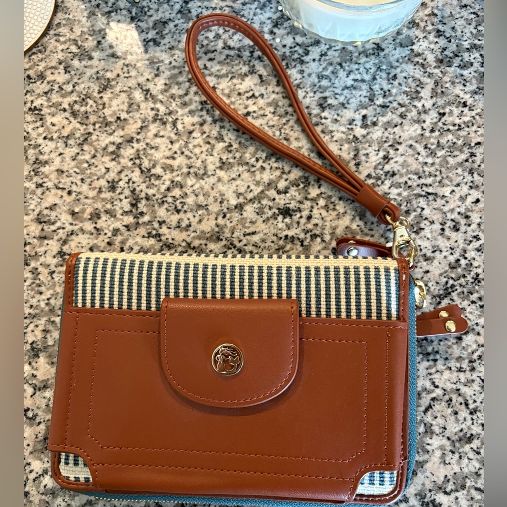 Spartina 449 multi phone wallet